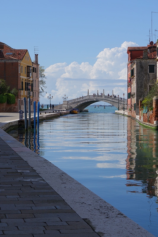  Canal and bridge (Ponte San Biasio delle Catene, Venice)